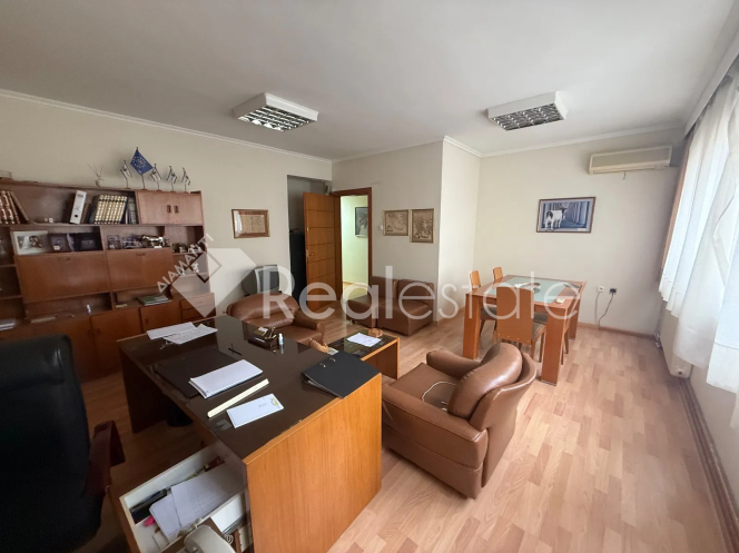 property-img